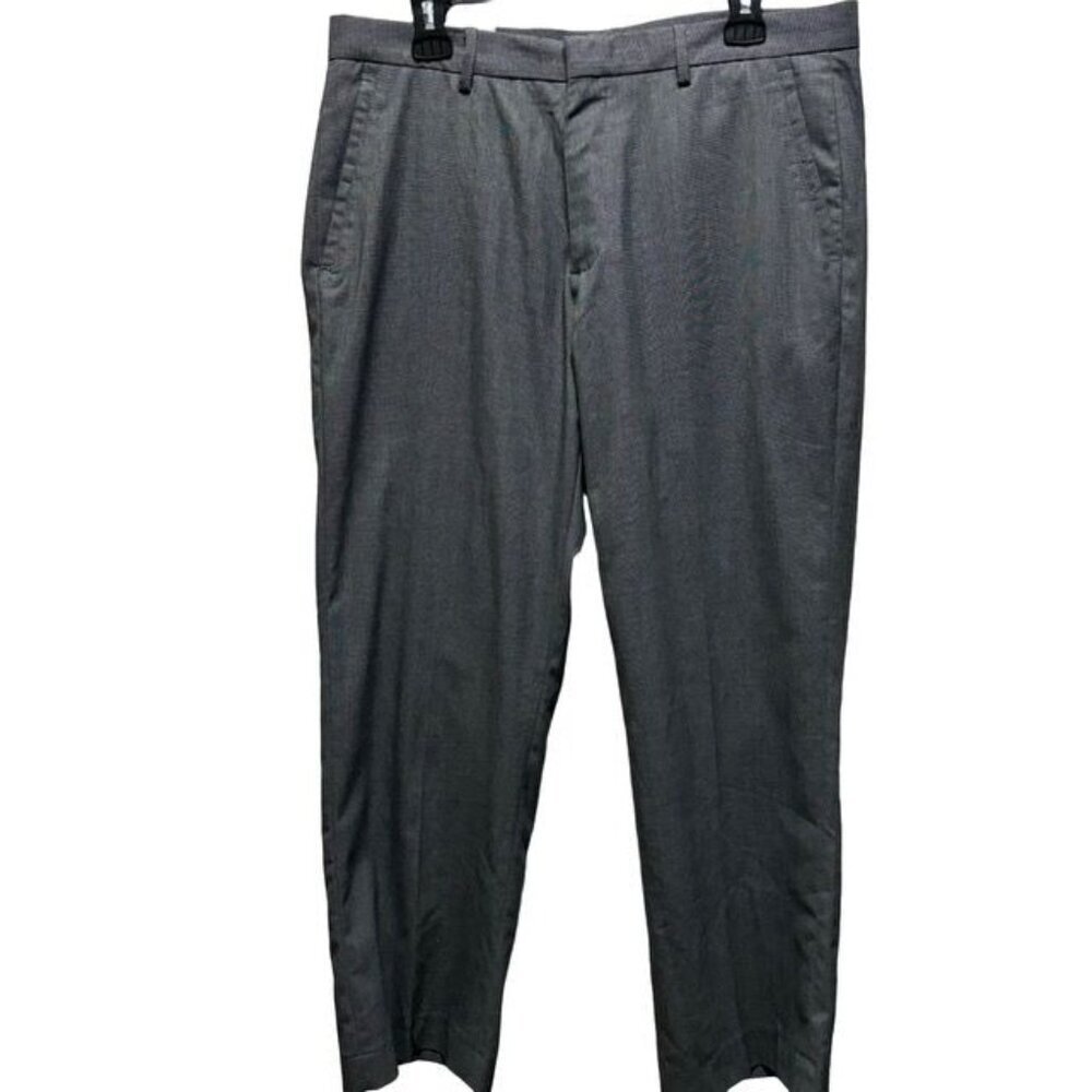 Calvin Klein Men's Straight Fit Dress Pants Size 34x32  Gray